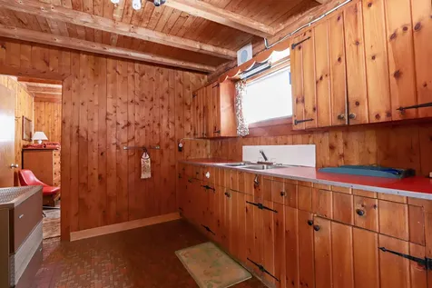 105 Bellwater Avenue Barton VT 05822