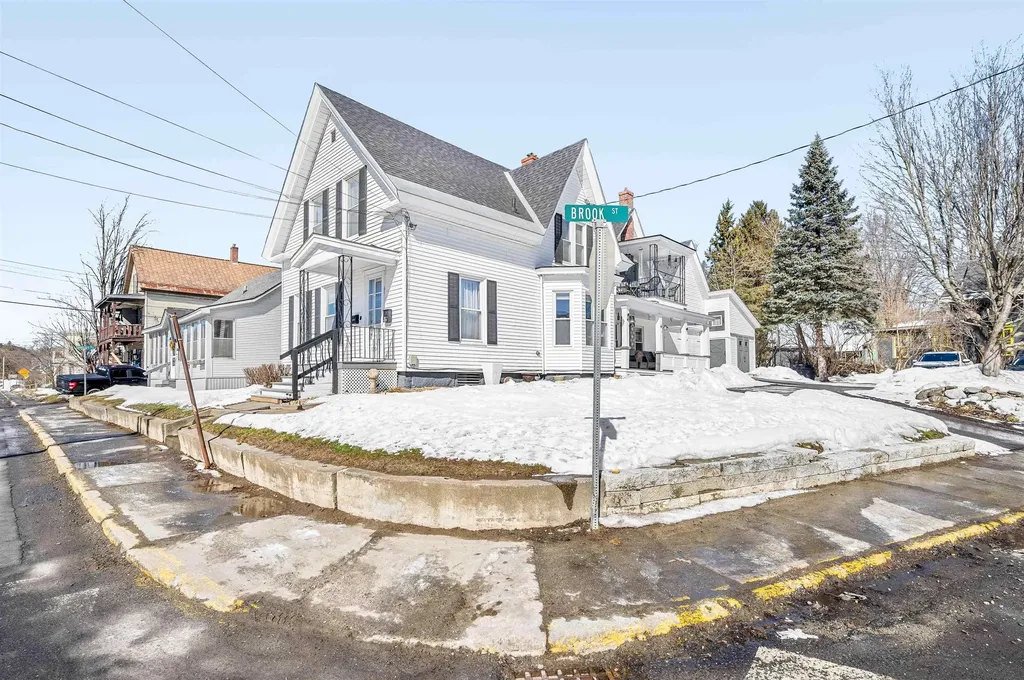 129 Seminary Street Barre City VT 05641