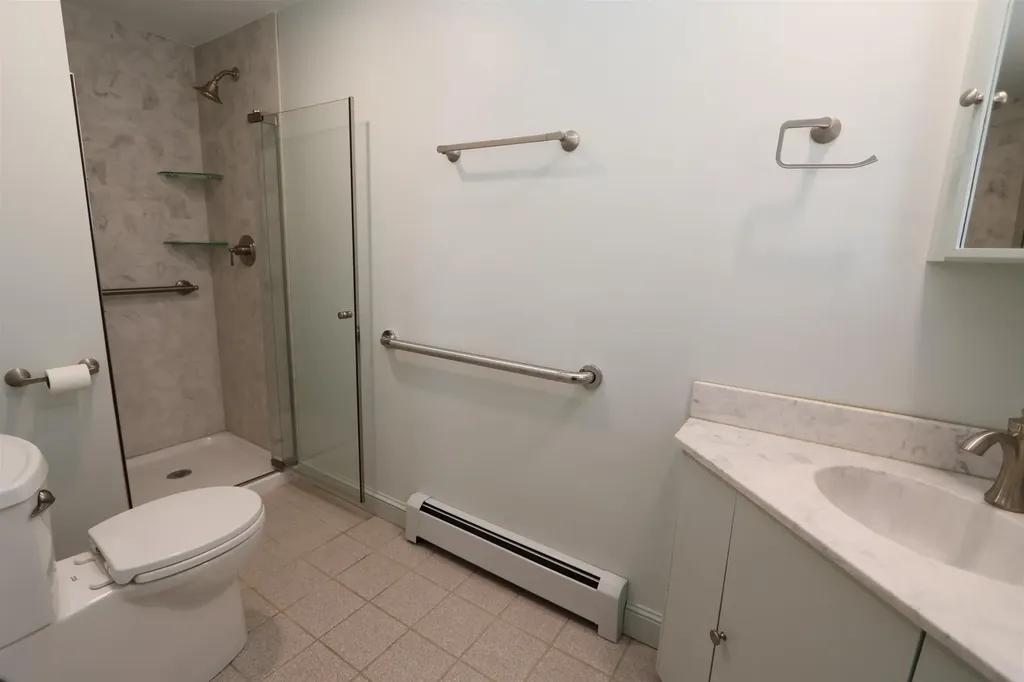 53 Wadleigh Point Road Kingston NH 03848