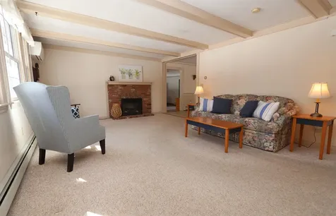 53 Wadleigh Point Road Kingston NH 03848