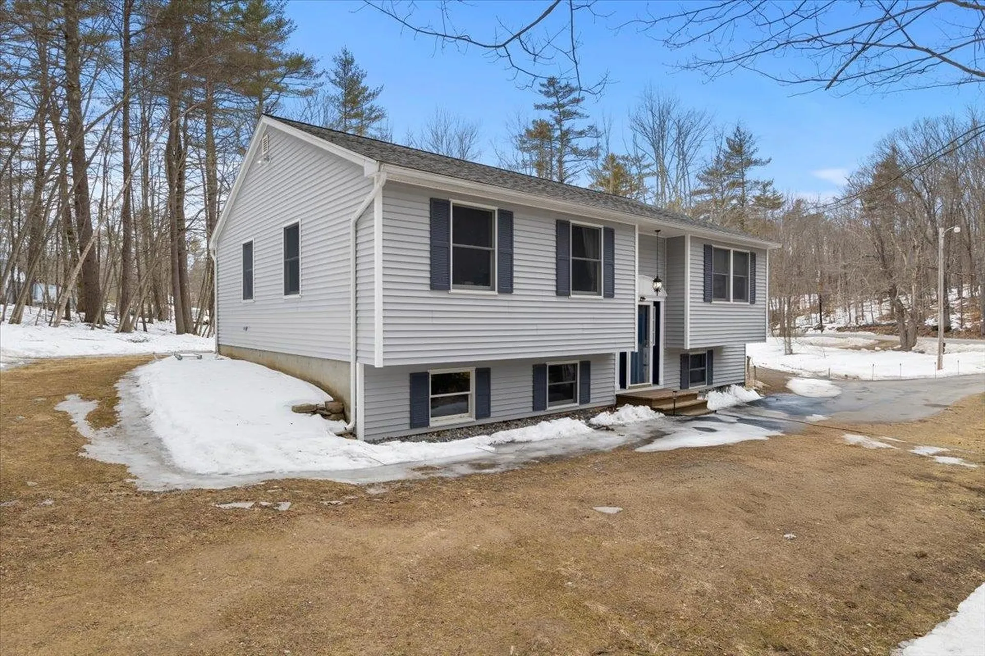 173 Second Crown Point Road Barrington NH 03825