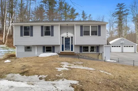 173 Second Crown Point Road Barrington NH 03825