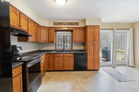 173 Second Crown Point Road Barrington NH 03825