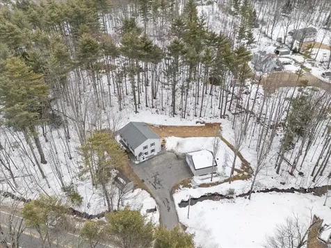 173 Second Crown Point Road Barrington NH 03825