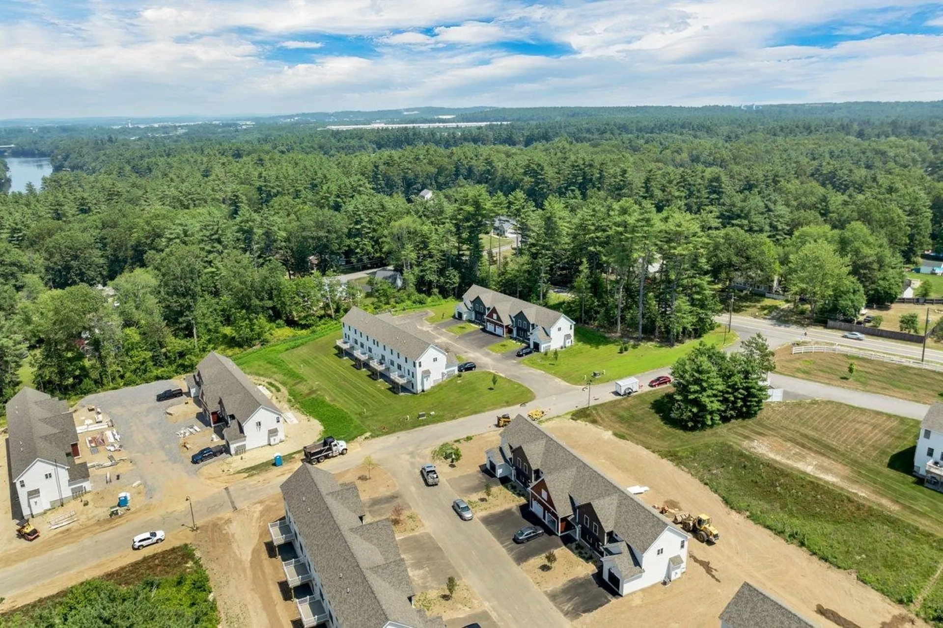 3-C Mustang Drive Litchfield NH 03052