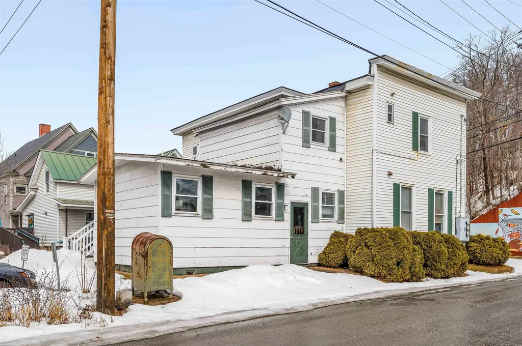 36 Summer Street Barre City VT 05641