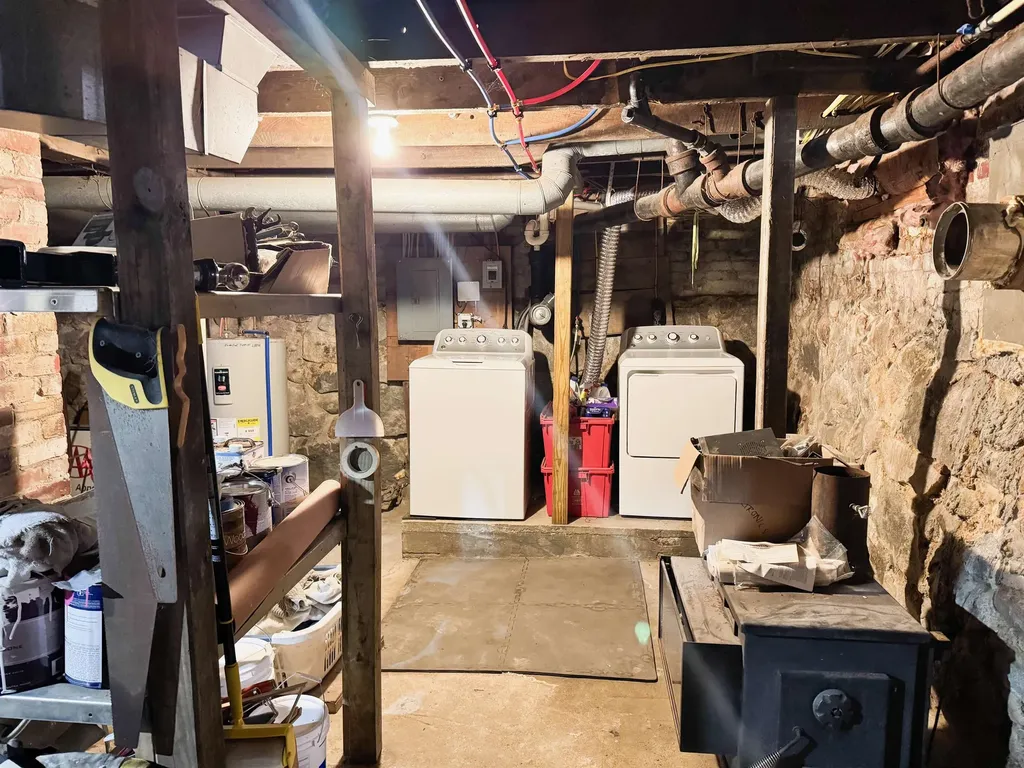 36 Woodbury Street Keene NH 03431