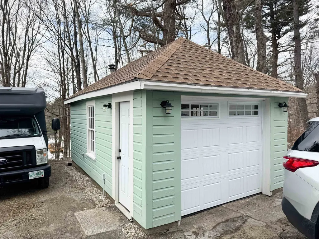 36 Woodbury Street Keene NH 03431