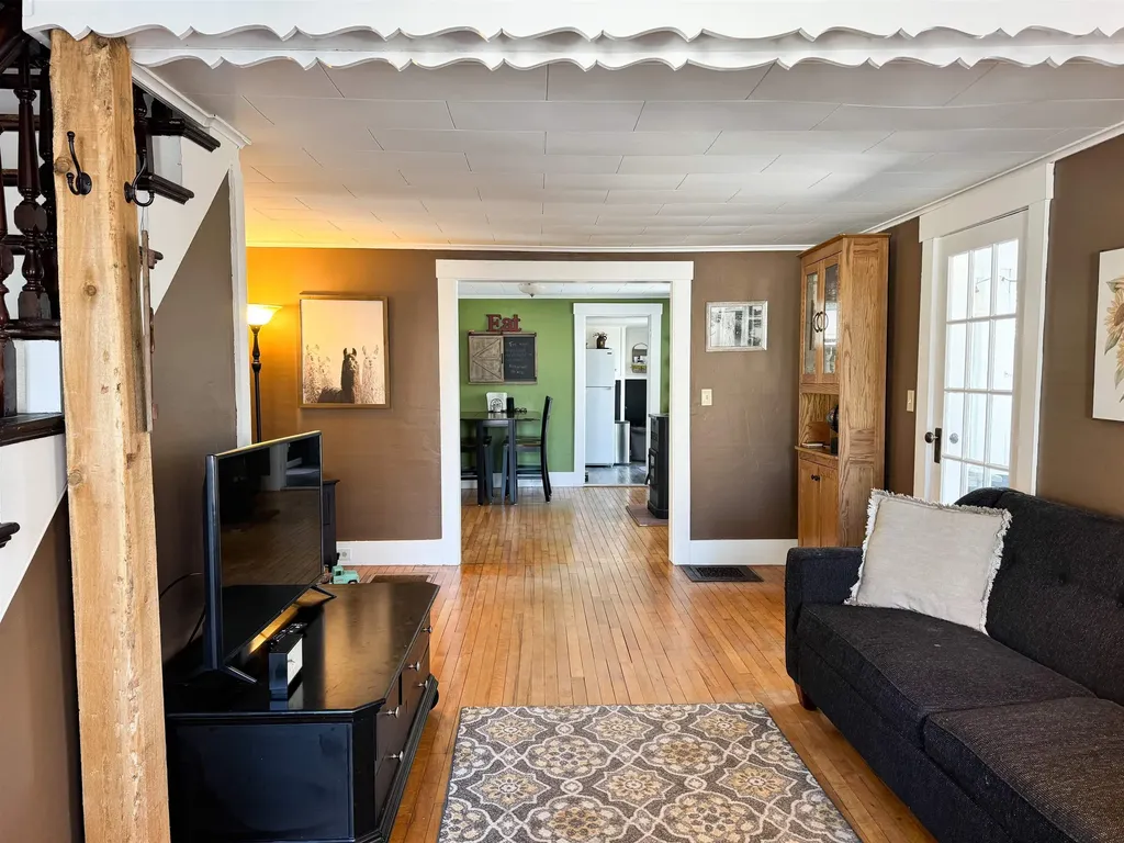 36 Woodbury Street Keene NH 03431