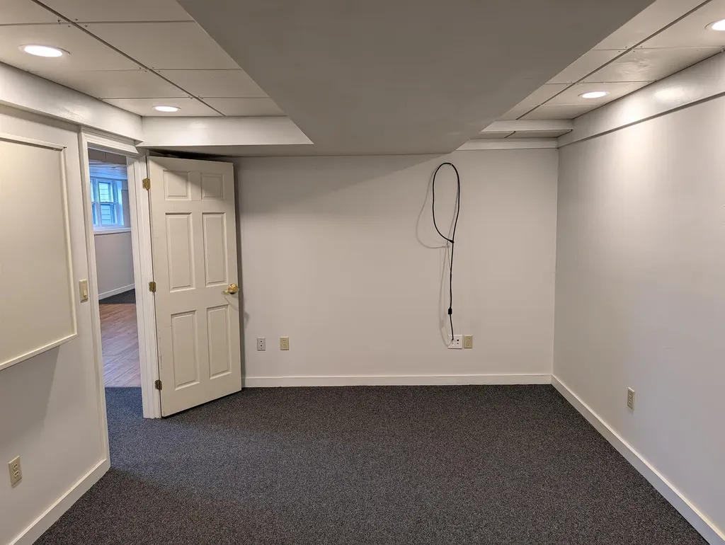 81 Portsmouth Avenue Stratham NH 03885