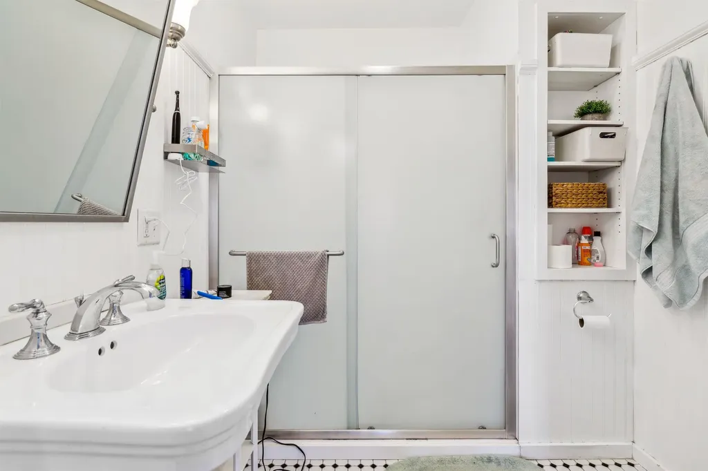 128 N Main Street Lebanon NH 03784