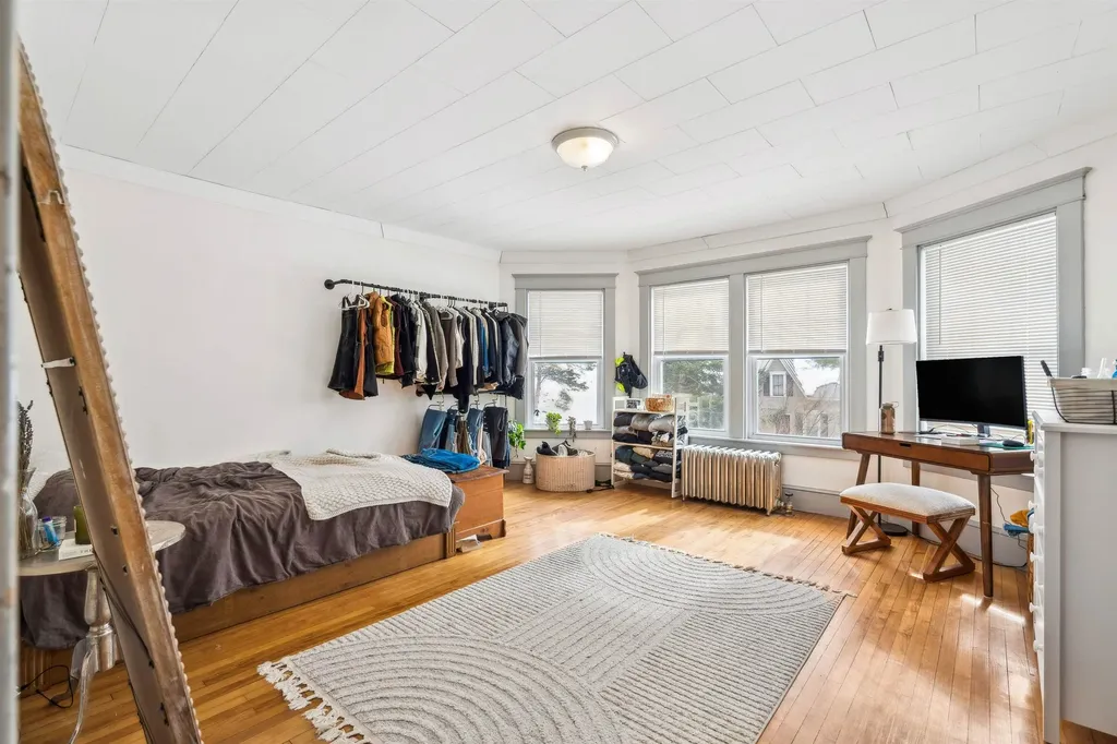 128 N Main Street Lebanon NH 03784