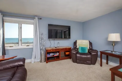 463 Ocean Boulevard Hampton NH 03842