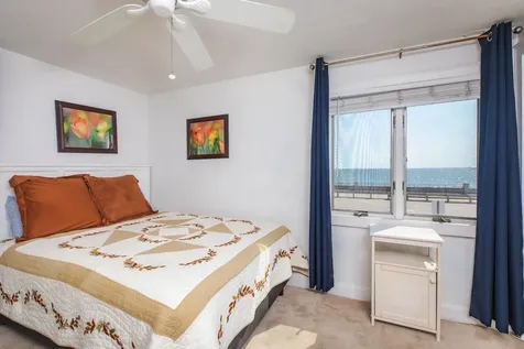 463 Ocean Boulevard Hampton NH 03842