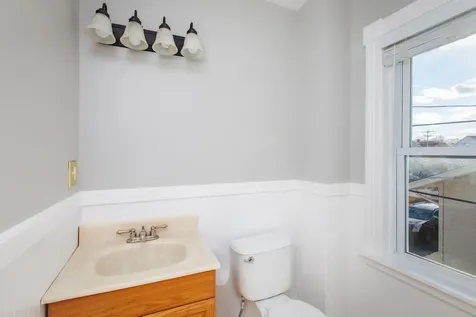 5 Cole Street Hampton NH 03842