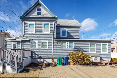 5 Cole Street Hampton NH 03842