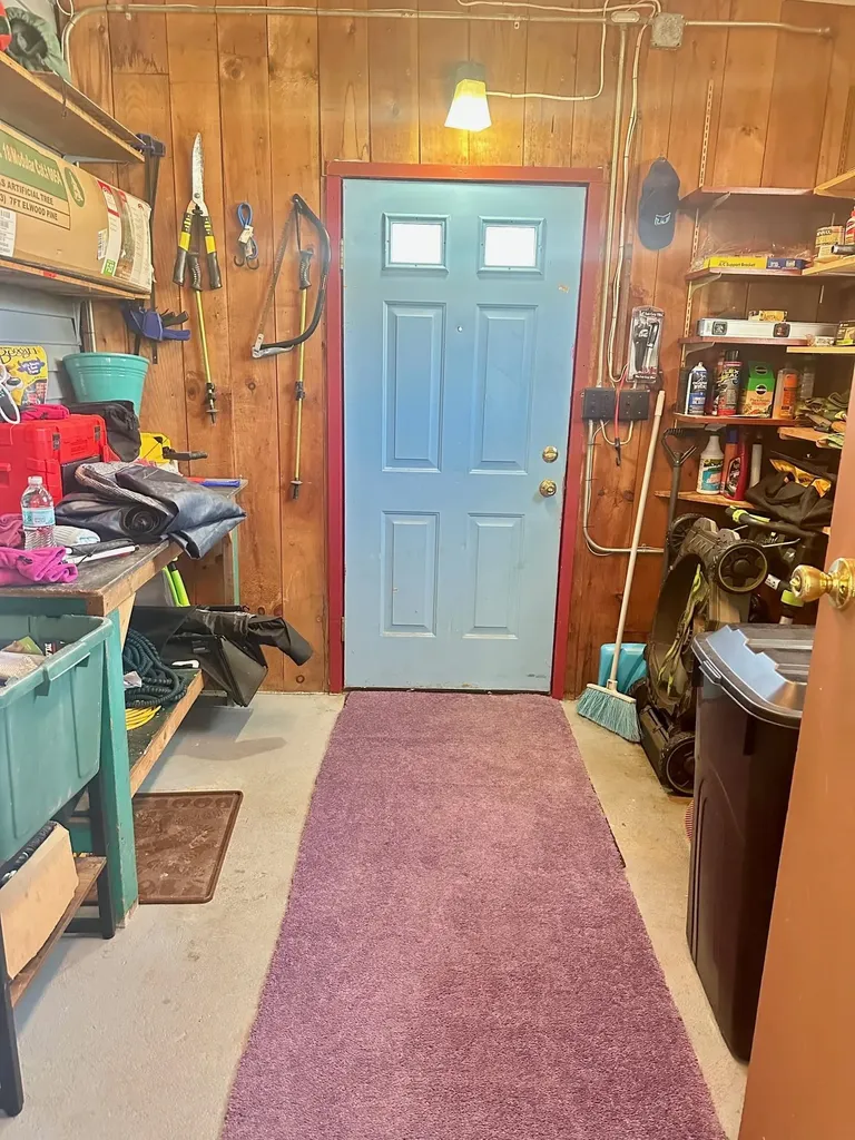 89 Glen Street Brattleboro VT 05301