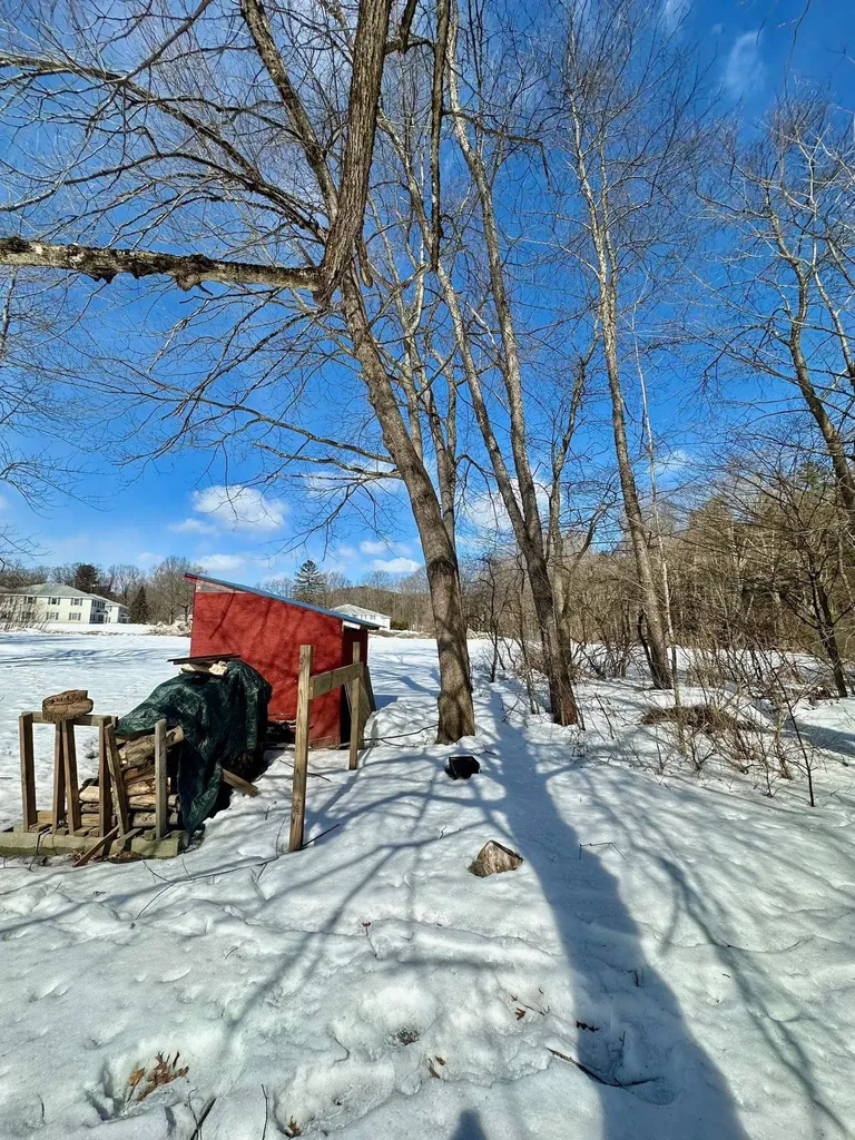 89 Glen Street Brattleboro VT 05301