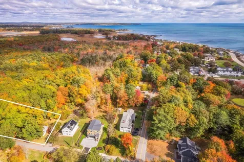 15 Holland Drive Rye NH 03870