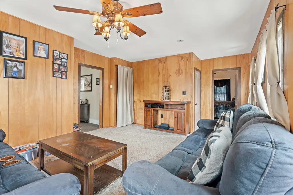 28 Church Street Hillsborough NH 03244