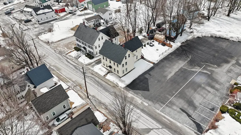 28 Church Street Hillsborough NH 03244