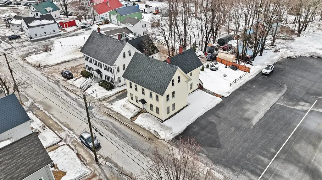 28 Church Street Hillsborough NH 03244