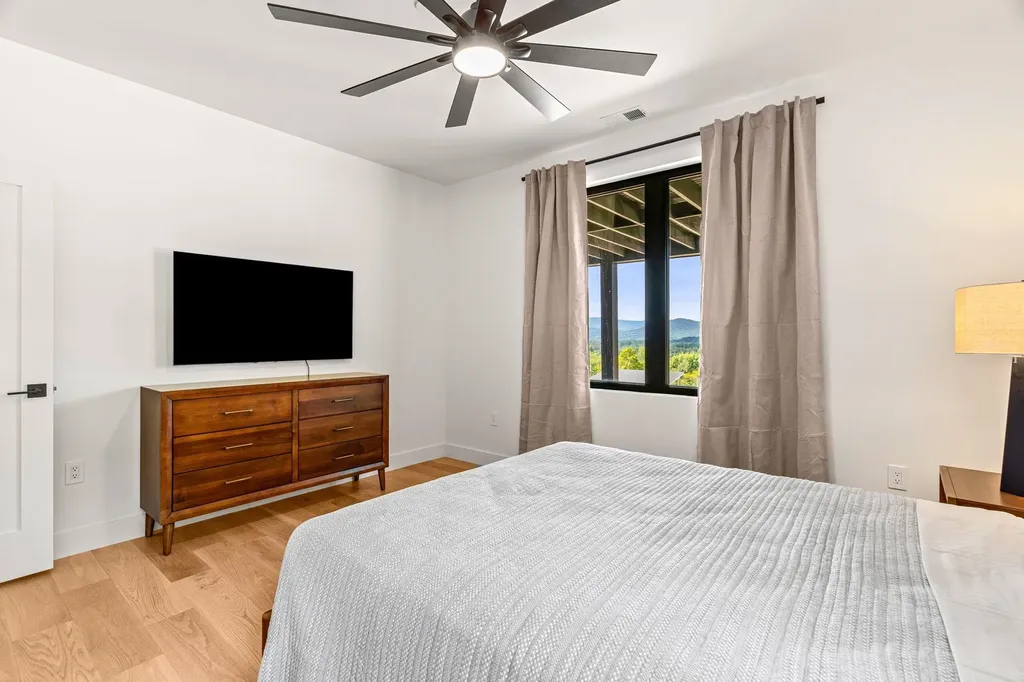 162 Pond Road Campton NH 03223