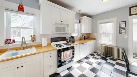 1030 South Street Portsmouth NH 03801
