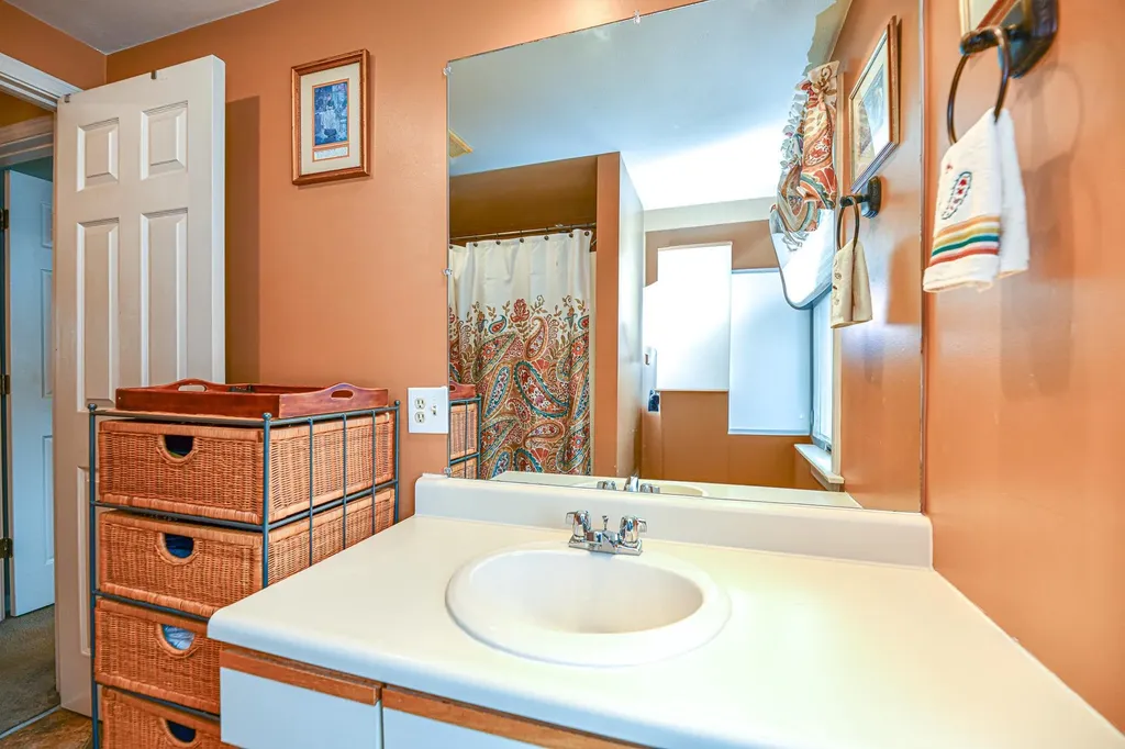 49 Maple Drive Greenland NH 03840