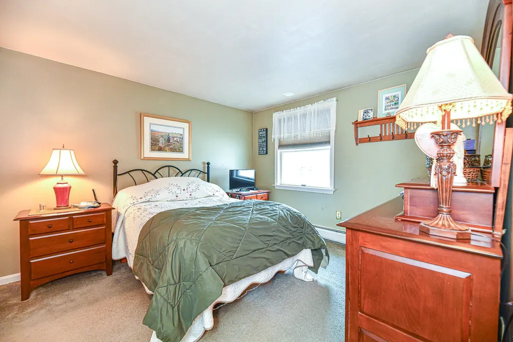 49 Maple Drive Greenland NH 03840