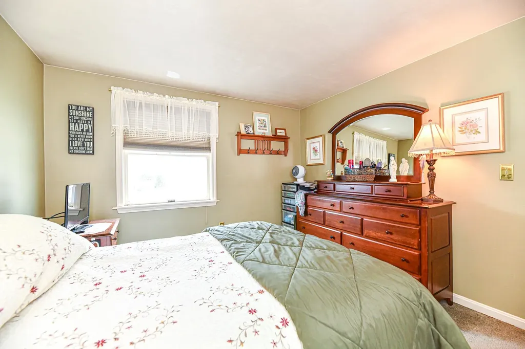 49 Maple Drive Greenland NH 03840
