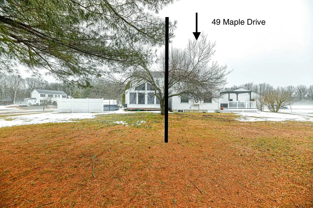 49 Maple Drive Greenland NH 03840
