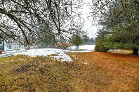 49 Maple Drive Greenland NH 03840