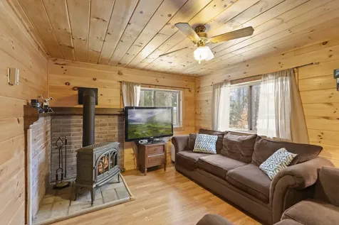 17 Cheryl Lane Northwood NH 03261