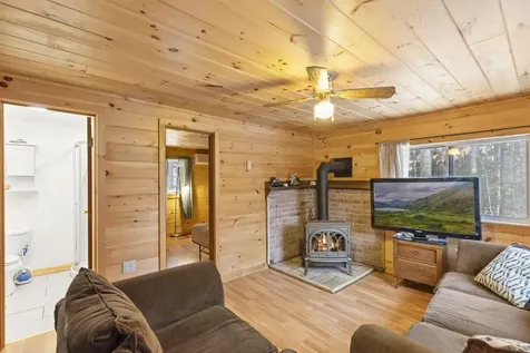 17 Cheryl Lane Northwood NH 03261