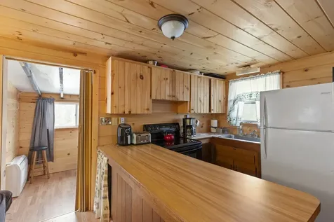 17 Cheryl Lane Northwood NH 03261
