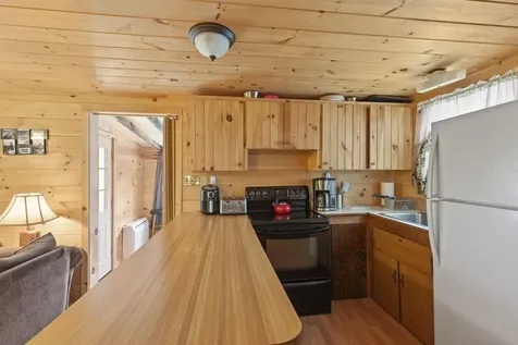 17 Cheryl Lane Northwood NH 03261