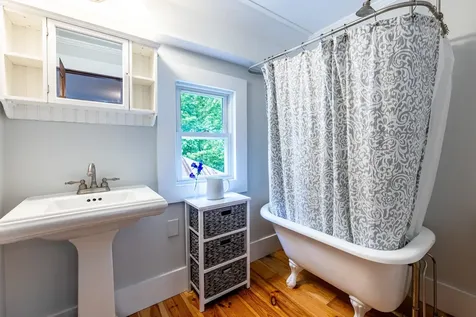 43 Hazen Street Norwich VT 05055