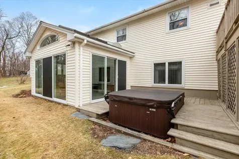 17 Tel Road Bennington VT 05201