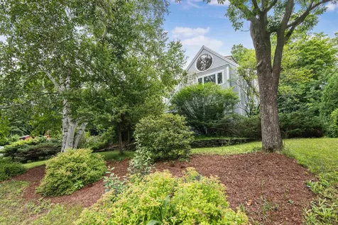 11 Harbor Ridge Road South Burlington VT 05403
