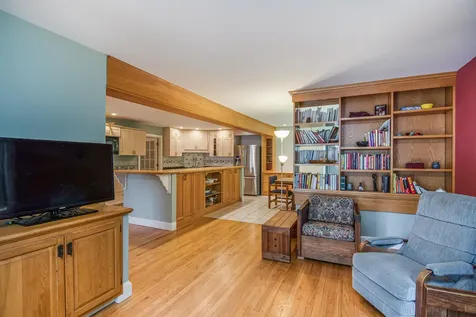 11 Harbor Ridge Road South Burlington VT 05403