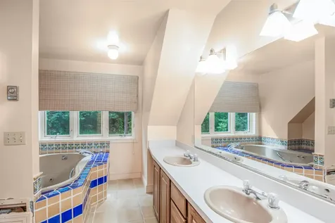 11 Harbor Ridge Road South Burlington VT 05403