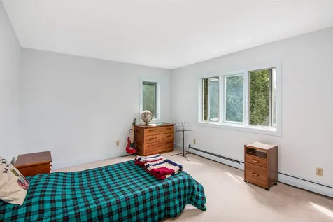 11 Harbor Ridge Road South Burlington VT 05403