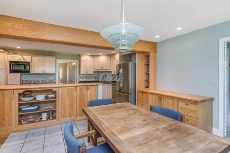 11 Harbor Ridge Road South Burlington VT 05403