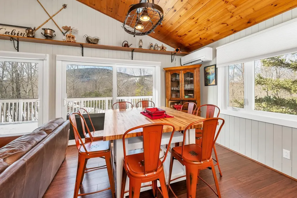 11 Avocado Lane Gilford NH 03249