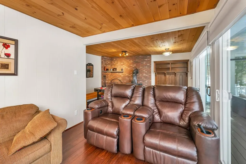 11 Avocado Lane Gilford NH 03249