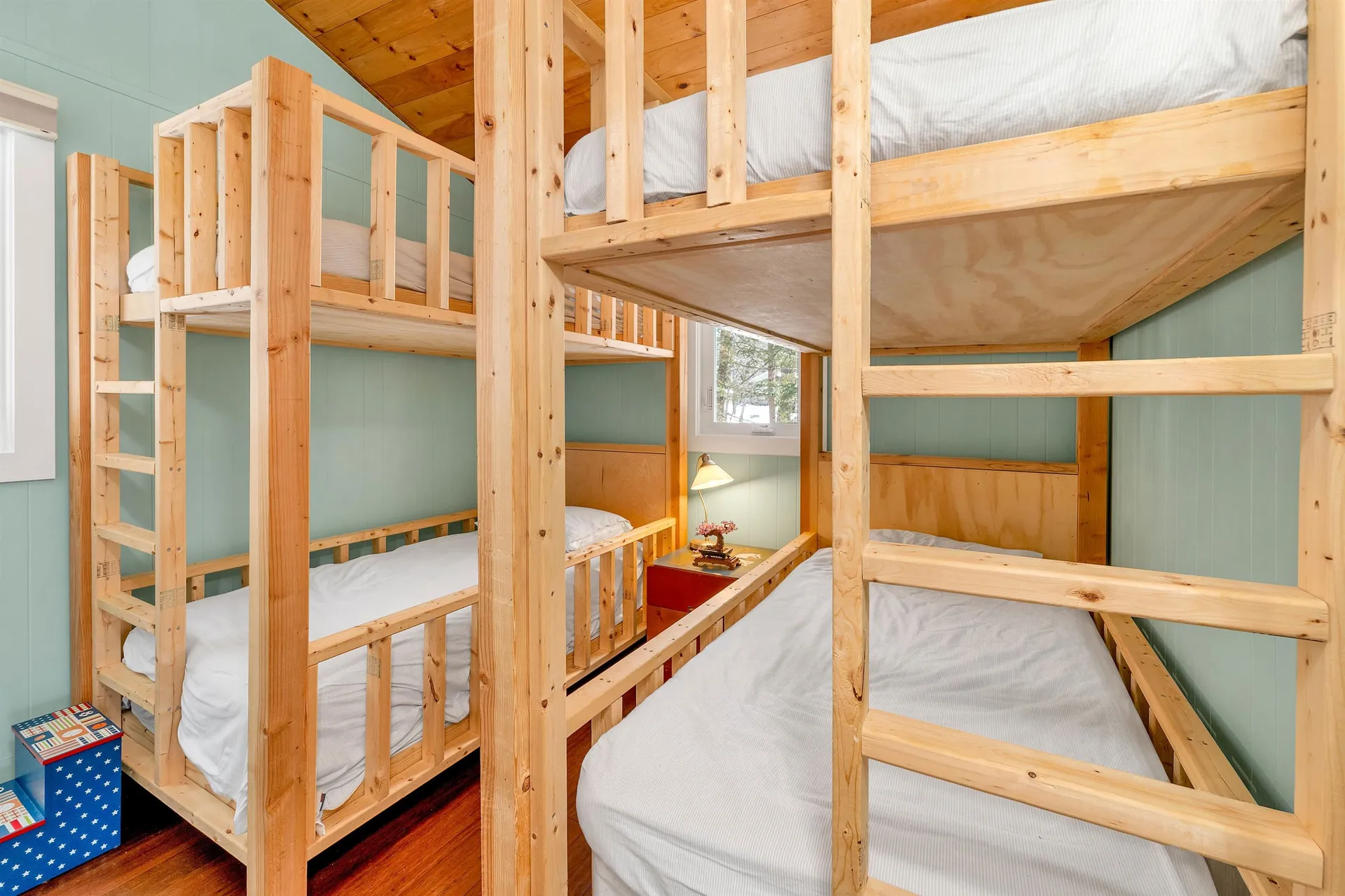 11 Avocado Lane Gilford NH 03249