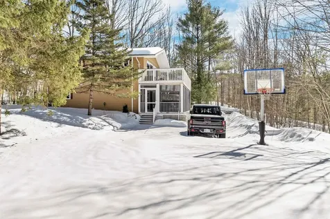 11 Avocado Lane Gilford NH 03249