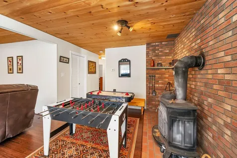 11 Avocado Lane Gilford NH 03249