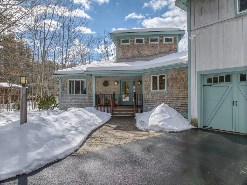107 Lull Road New Boston NH 03070
